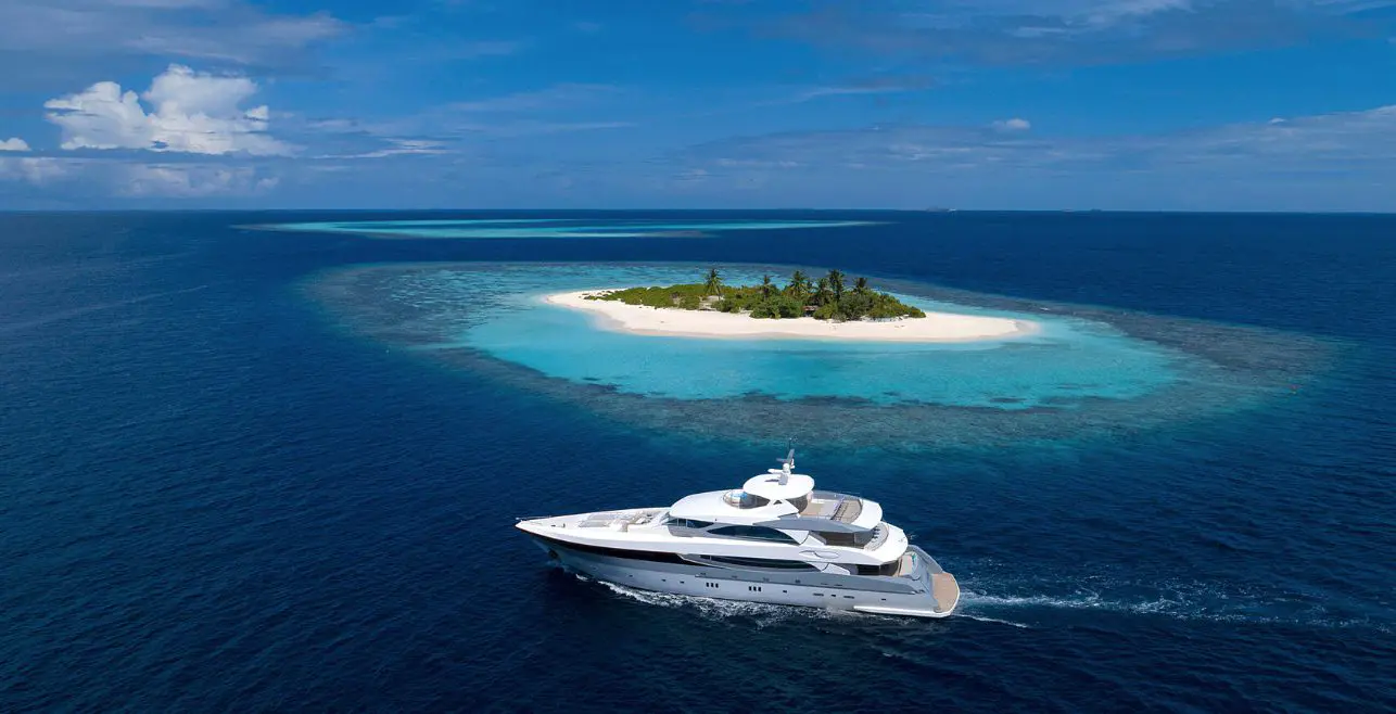 Luxury yacht charter in the Maldives
